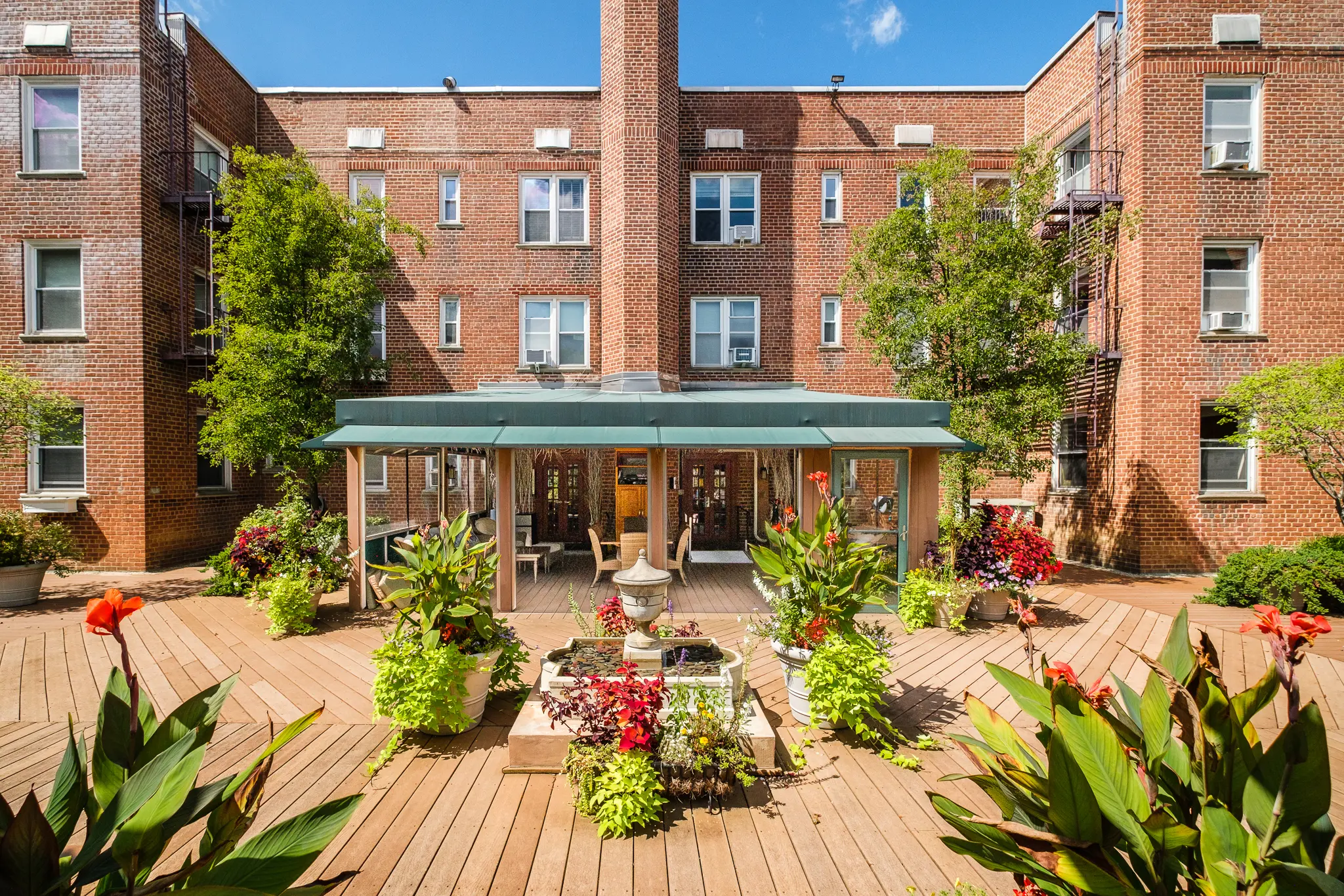 The Gaylord Resident Garden Entrance